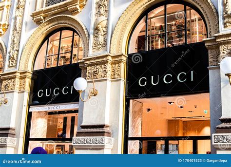 Gucci vittorio emanuele milan